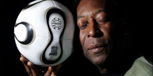 Tiểu sử và sự nghiệp huyền thoại bóng đá Pele